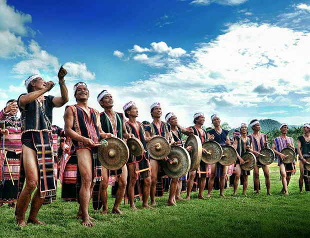 thuê xe đi tây nguyên