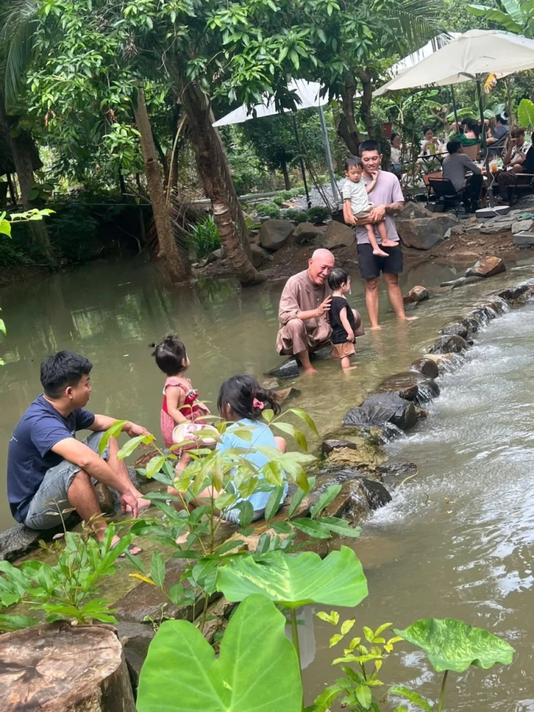 tram-tra-suoi-tien-lanh-o-dau-ylg703